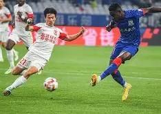 申花连续五场破门，维尼修斯主帅直言：这小子挡不住！的简单介绍